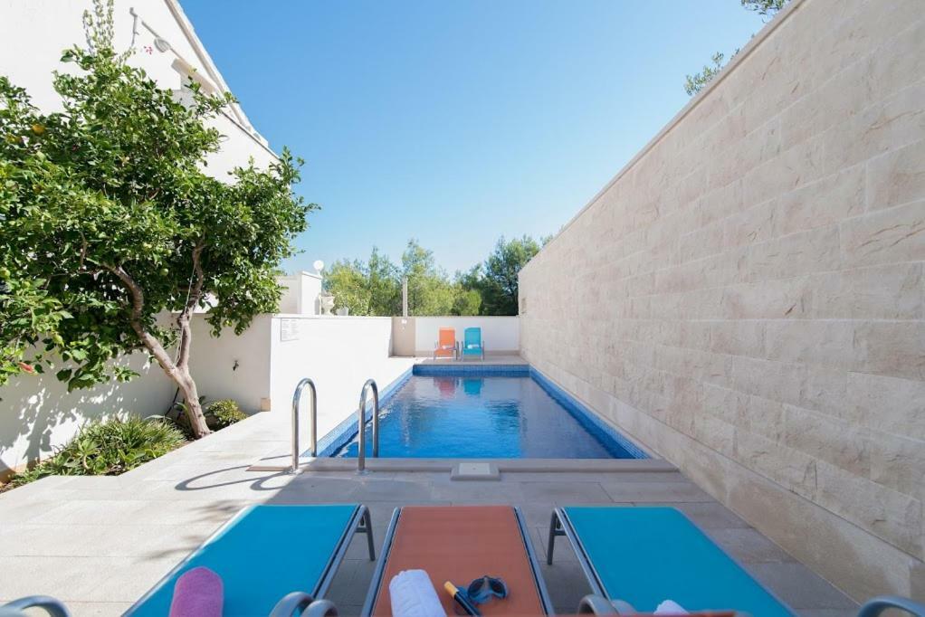 Apartments Petranic Supetar Exterior photo