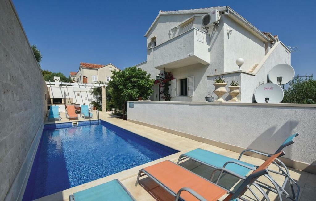 Apartments Petranic Supetar Exterior photo